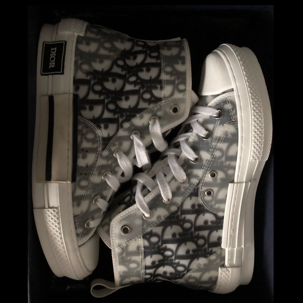 Women’s High top Dior sneakers